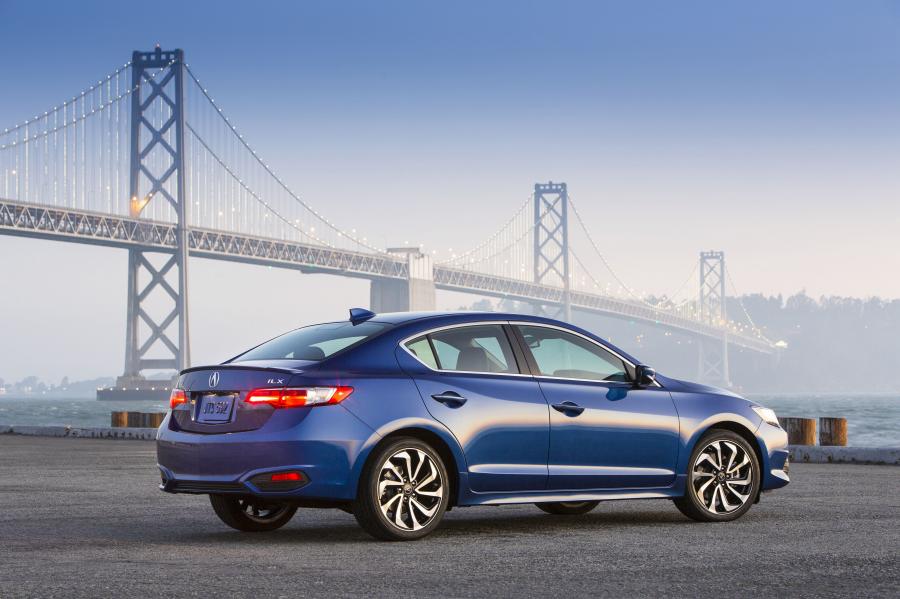  Acura ILX A-Spec (DE) 2015 года  (фото 18 из 42)